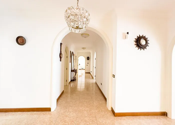 Dragon Tree With Heated Private Pool Tenerife La Orotava