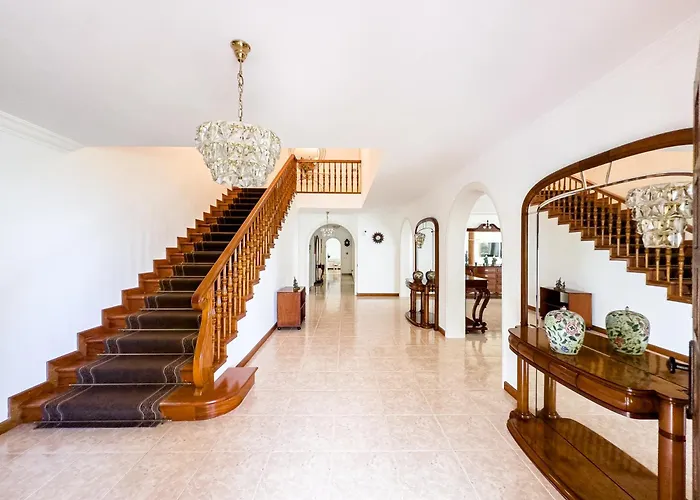 Villa Dragon Tree With Heated Private Pool Tenerife