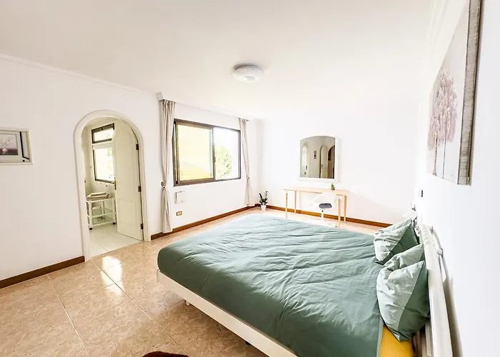 Dragon Tree With Heated Private Pool Tenerife *